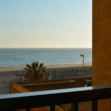 Playa Victoria - 公寓 加的斯